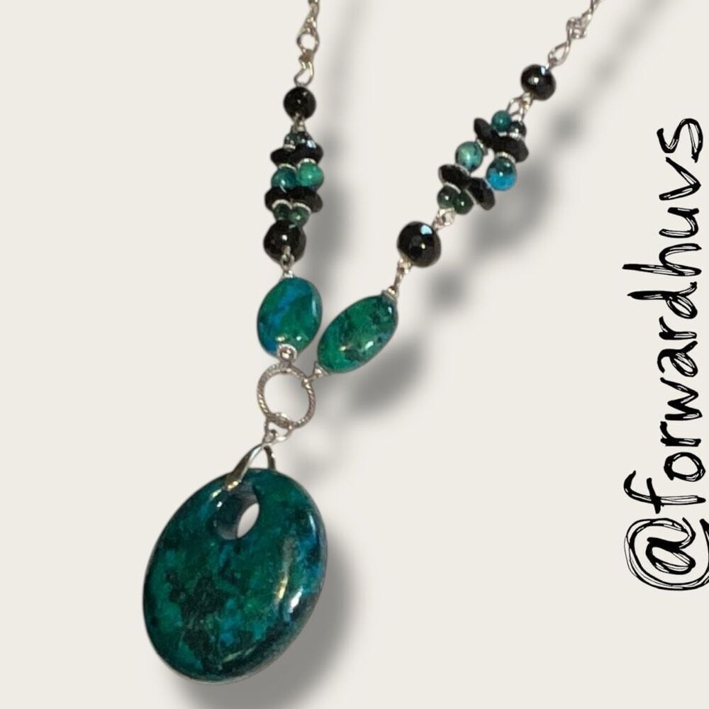 18” Artificially Colored Stone Pendant - Picture 8 of 12
